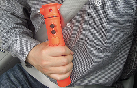 Cigarette Lighter Adapter Rechargeable Multifunctional LED Emergency Acousto-optic Alarm Flashlight Safety Hammer TL023C cut safety seat belt