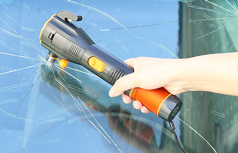 Dynamo Rechargeable multifunctional acousto-optic alarm self rescue LED flashlight TL911 safety hammer break car window glass