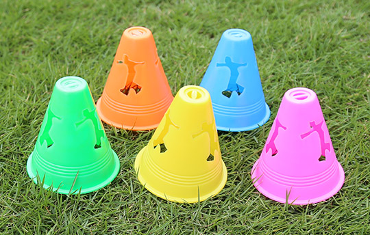 3 Inch Witch hat Shape Conical Roller Skating Marker Cone with Human Figure TC005 color