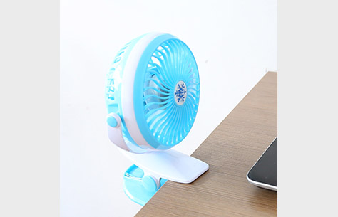 Mini Rechargeable USB Electric Fan with Clip 175 clip on table